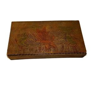 Vintage Wood Burned Pyrography Poinsetta Floral Box